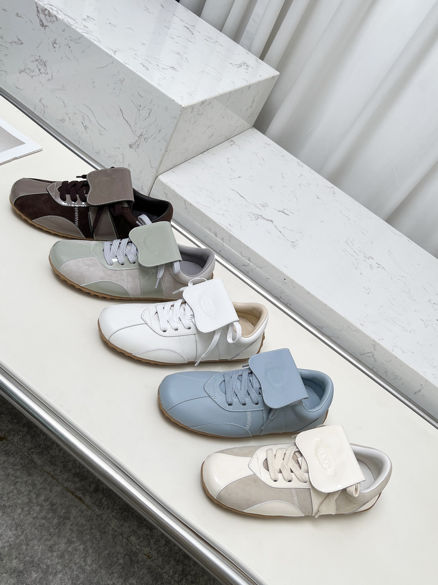Tod’s T-Marathon Series: Stylish Retro Sports Shoes with Football Inspiration - 图片 9