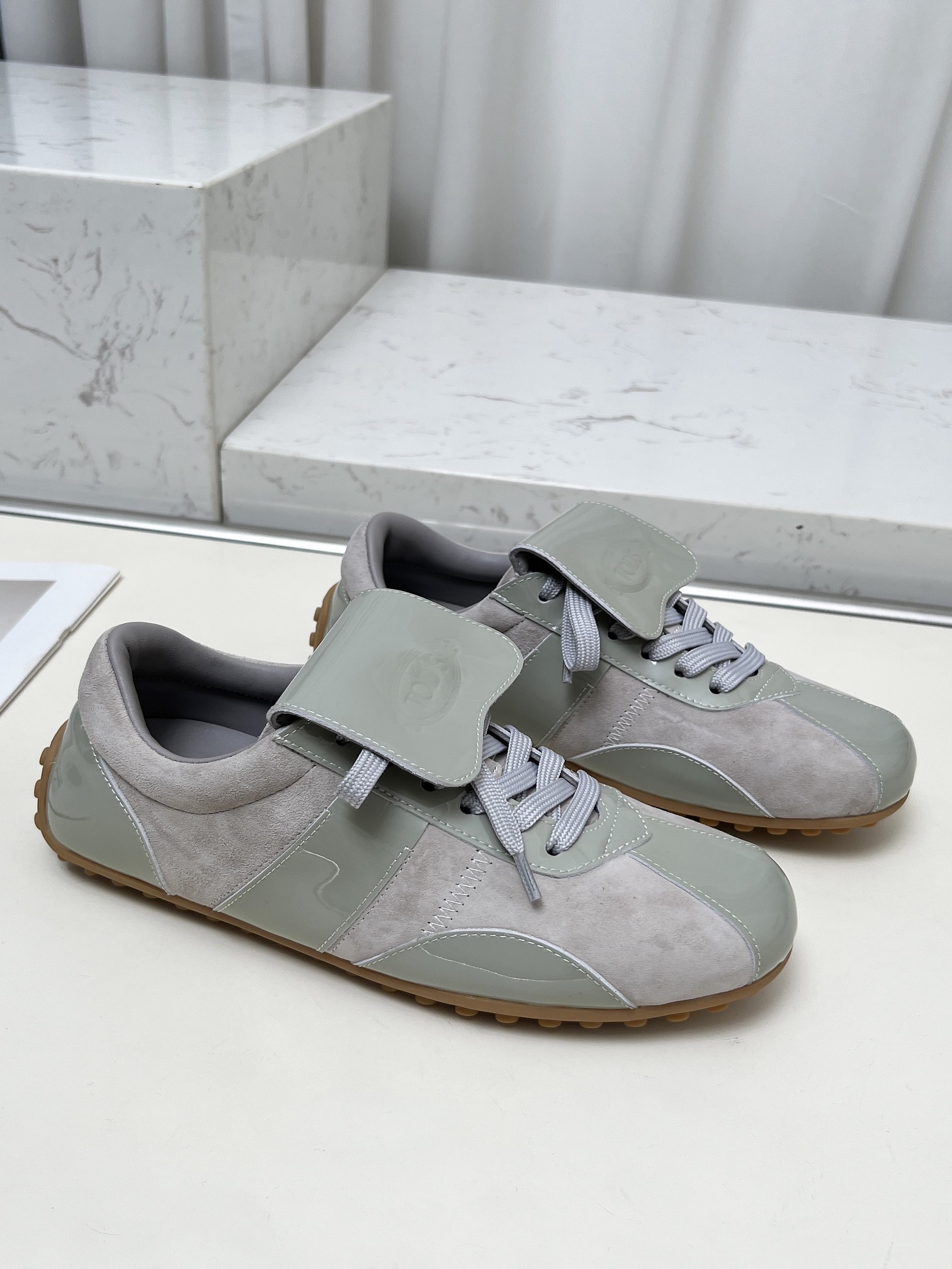 Tod’s T-Marathon Series: Stylish Retro Sports Shoes with Soft Napa Leather - 图片 8