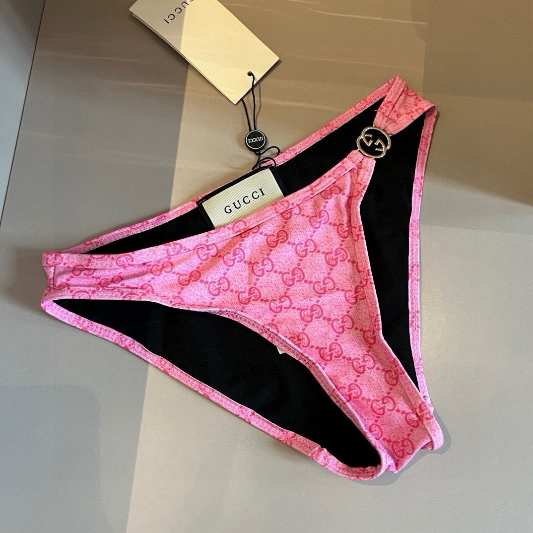  🆕

Gucci古奇比基尼👙，分体泳衣，S M L XL