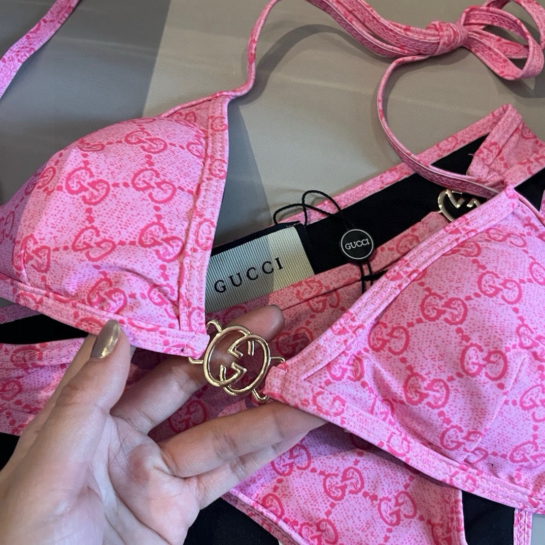  🆕

Gucci古奇比基尼👙，分体泳衣，S M L XL