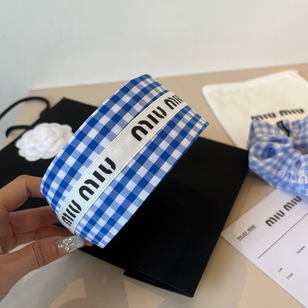 🆕

miumiu缪缪2025新款发箍、韩版发箍