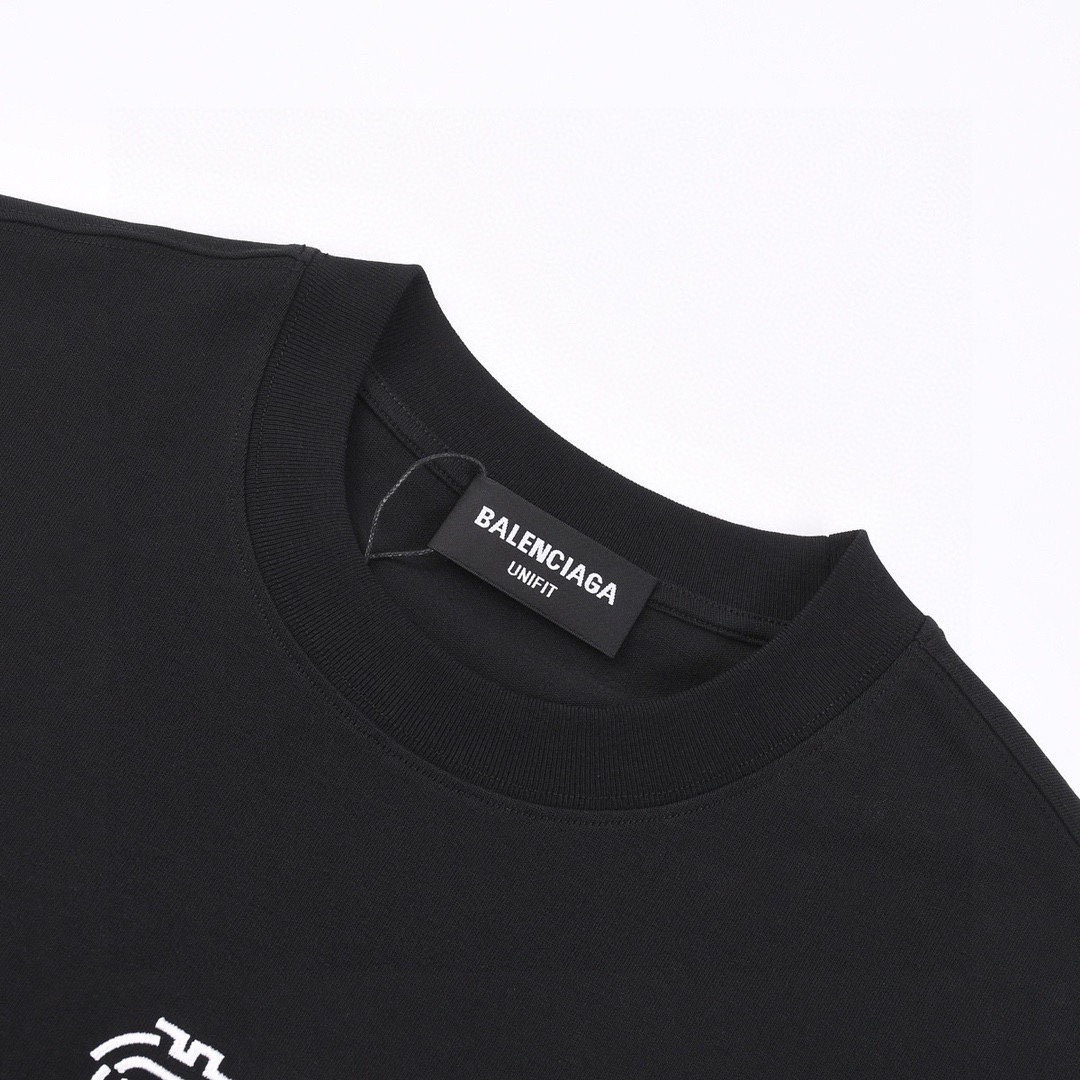 巴黎世家/Balenciaga 夏季新款 错位字母刺绣圆领短袖T恤