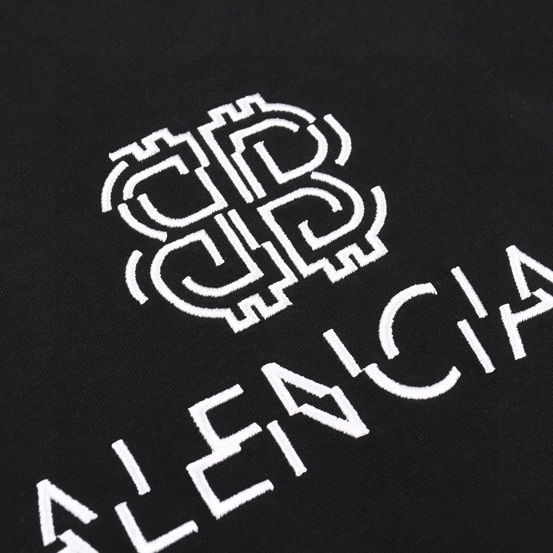 巴黎世家/Balenciaga 夏季新款 错位字母刺绣圆领短袖T恤