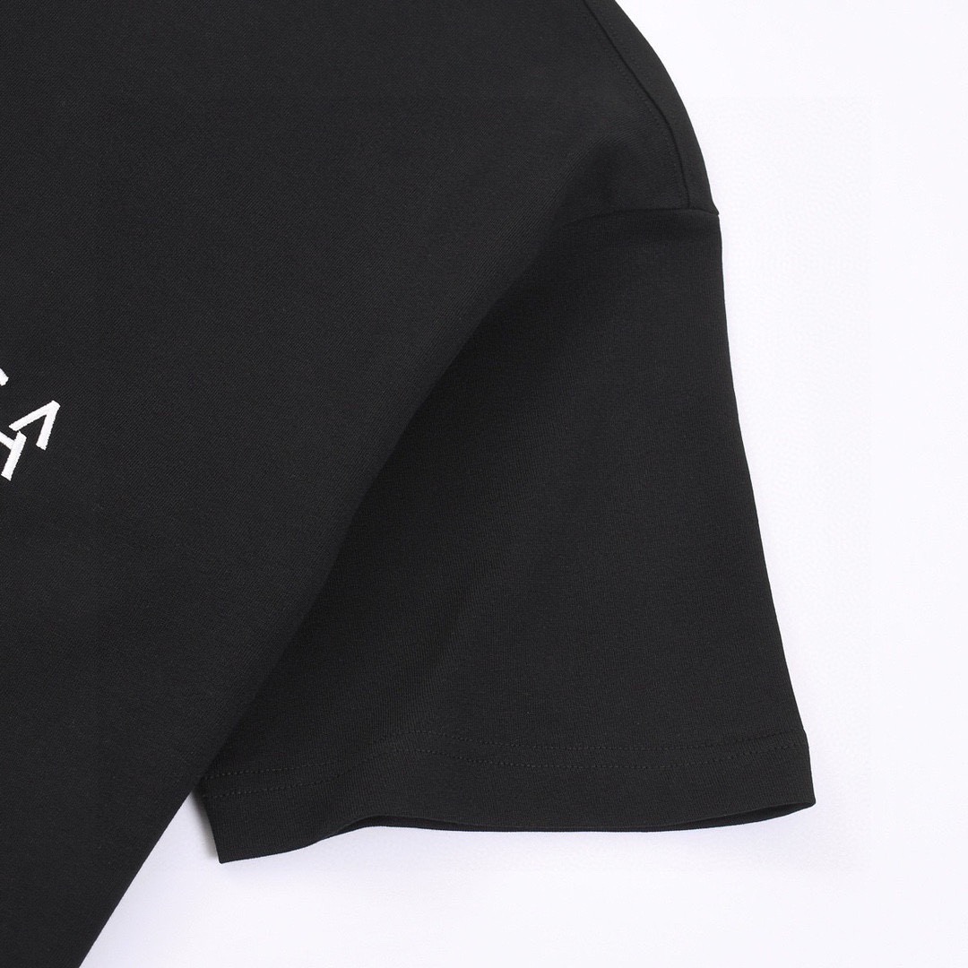 巴黎世家/Balenciaga 夏季新款 错位字母刺绣圆领短袖T恤