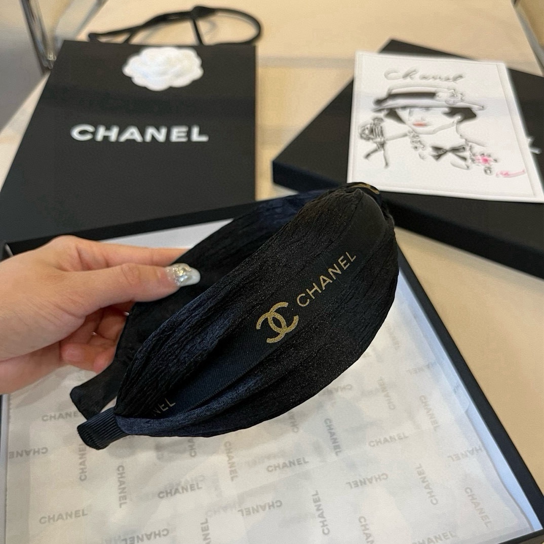 🆕

Chanel香奈儿新款发箍