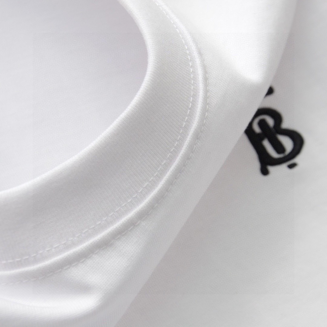 巴宝莉/Burberry 夏季新款 经典小TB刺绣圆领短袖T恤 黑色/白色