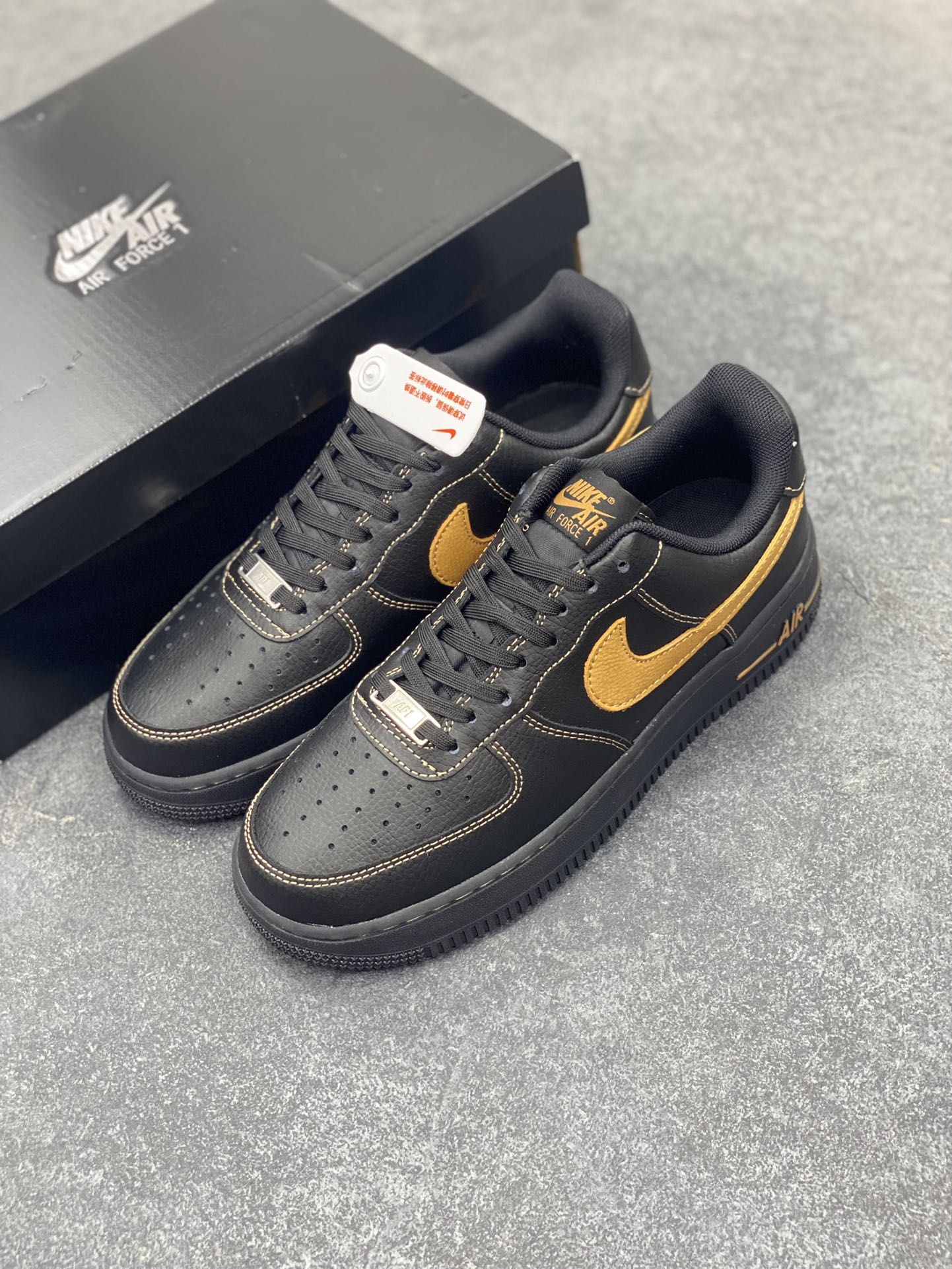 图片[8]-Nike Air Force 1 Low 黑黄 原楦头原纸板 打造纯正空军版型 专注外贸渠道 全掌内置蜂窝气垫 原盒配件 原厂中底钢印、拉帮完美 货号：HQ2037-003 尺码：36 36.5 37.5 38 38.5 39 40 40.5 41 42 42.5 43 44 44.5 45-选品中心