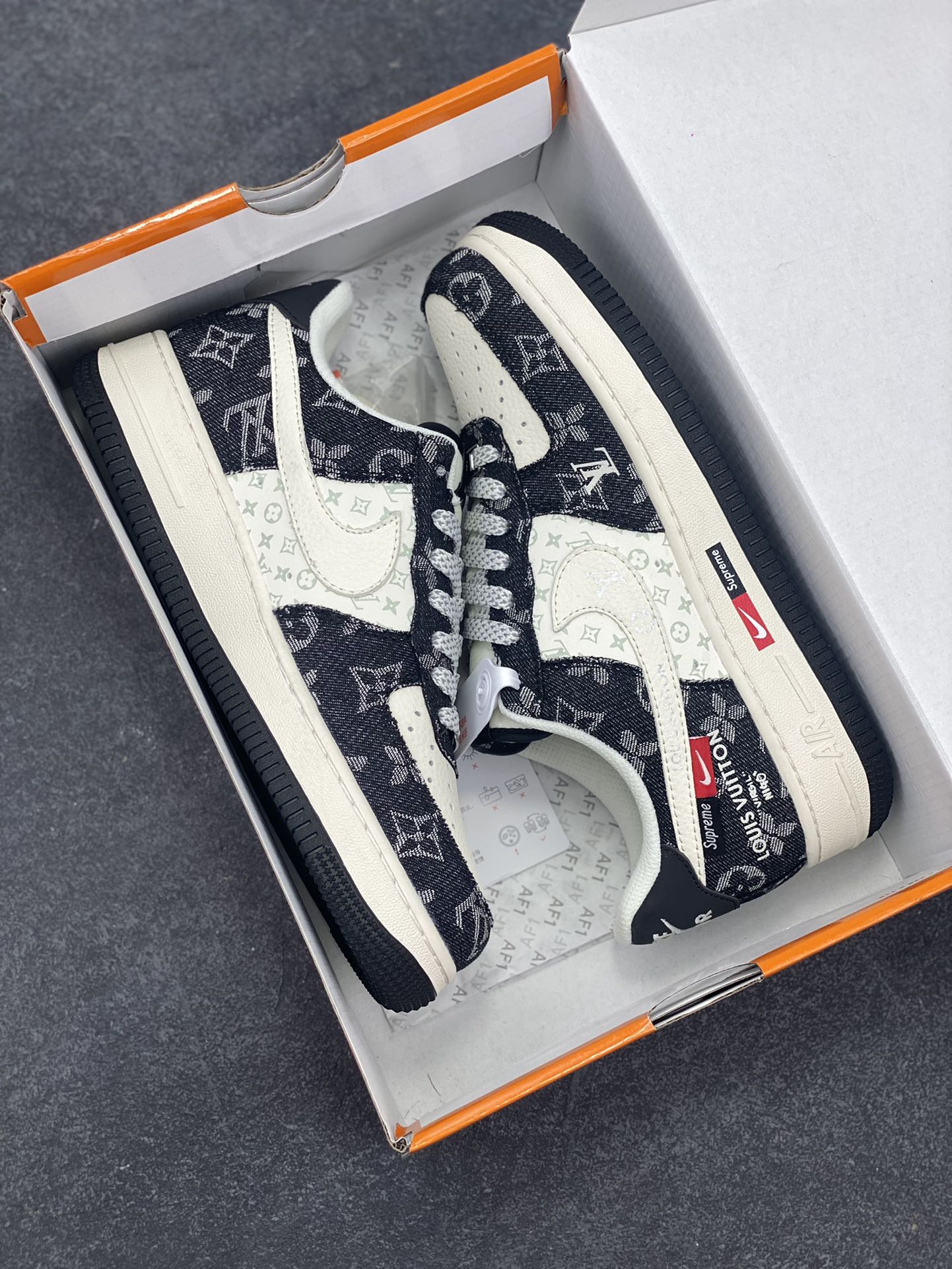 图片[9]-Nike Air Force 1 \’07 Low “LV联名——牛仔米白黑”空军一号 低帮 运动鞋 休闲鞋 折边针车 工艺难度大 原楦头原纸板 原装鞋盒 定制五金配件 内置全掌气垫 原厂鞋底 货号：MZ9588-802 尺码：36 36.5 37.5 38 38.5 39 40 40.5 41 42 42.5 43 44 44.5 45-选品中心