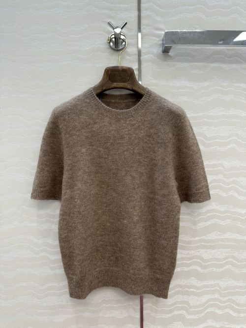 Elegant Alpaca Wool Blend Short Sleeve Sweater, Minimalist Round Neck Design 1 Elegant Alpaca Wool Blend Short Sleeve Sweater, Minimalist Round Neck Design