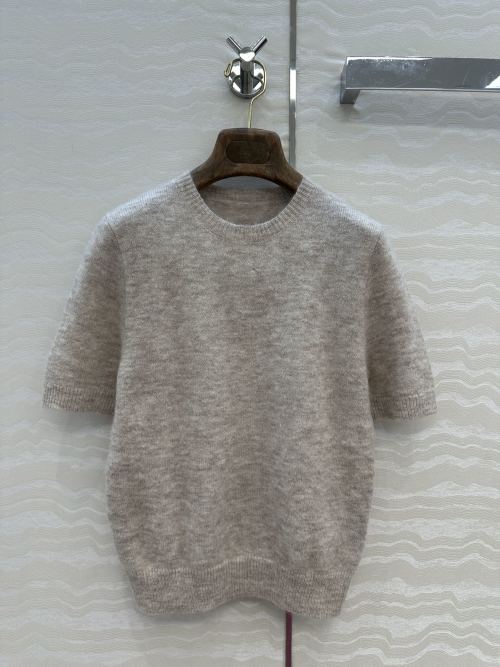 Elegant Alpaca Wool Blend Short Sleeve Sweater - Soft, Comfortable, and Stylish 1 Elegant Alpaca Wool Blend Short Sleeve Sweater - Soft, Comfortable, and Stylish