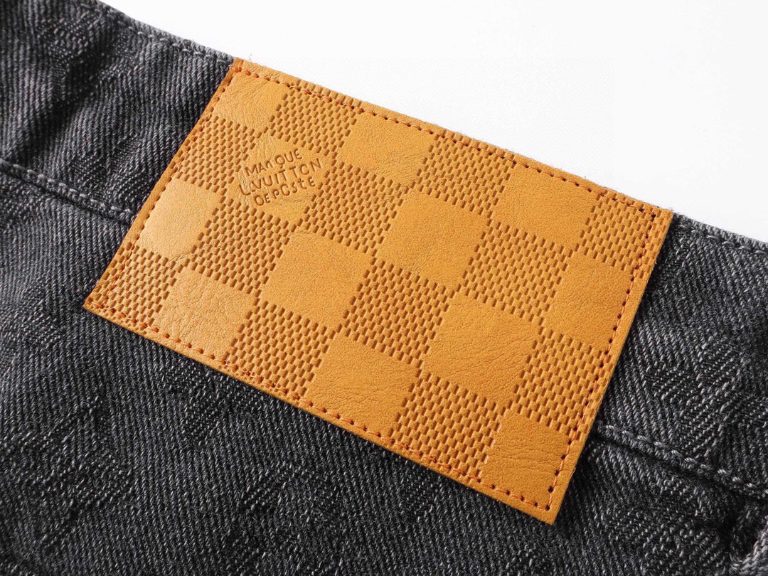 路易威登/Louis Vuitton 夏季新款 暗纹老花休闲牛仔短裤黑色-Chinese UA Cheap High Quatity Brand Clothes Bags handbags Sneakers wholesale wholesaler seller from China Factory suppliers Fashion Clothing Shoes best Quality Beautiful Price 路易威登/Louis Vuitton 夏季新款 暗纹老花休闲牛仔短裤黑色