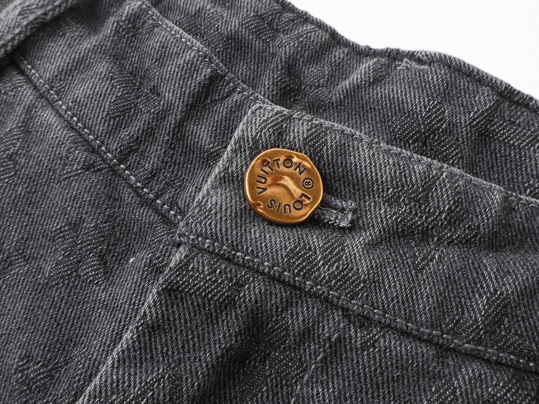 路易威登/Louis Vuitton 夏季新款 暗纹老花休闲牛仔短裤黑色-Chinese UA Cheap High Quatity Brand Clothes Bags handbags Sneakers wholesale wholesaler seller from China Factory suppliers Fashion Clothing Shoes best Quality Beautiful Price 路易威登/Louis Vuitton 夏季新款 暗纹老花休闲牛仔短裤黑色