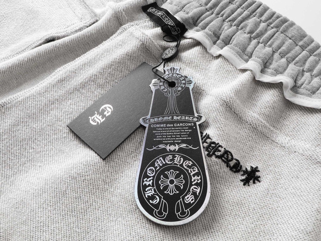 克罗心/Chrome Hearts 夏季新款 皮标刺绣休闲短裤 黑色/灰色