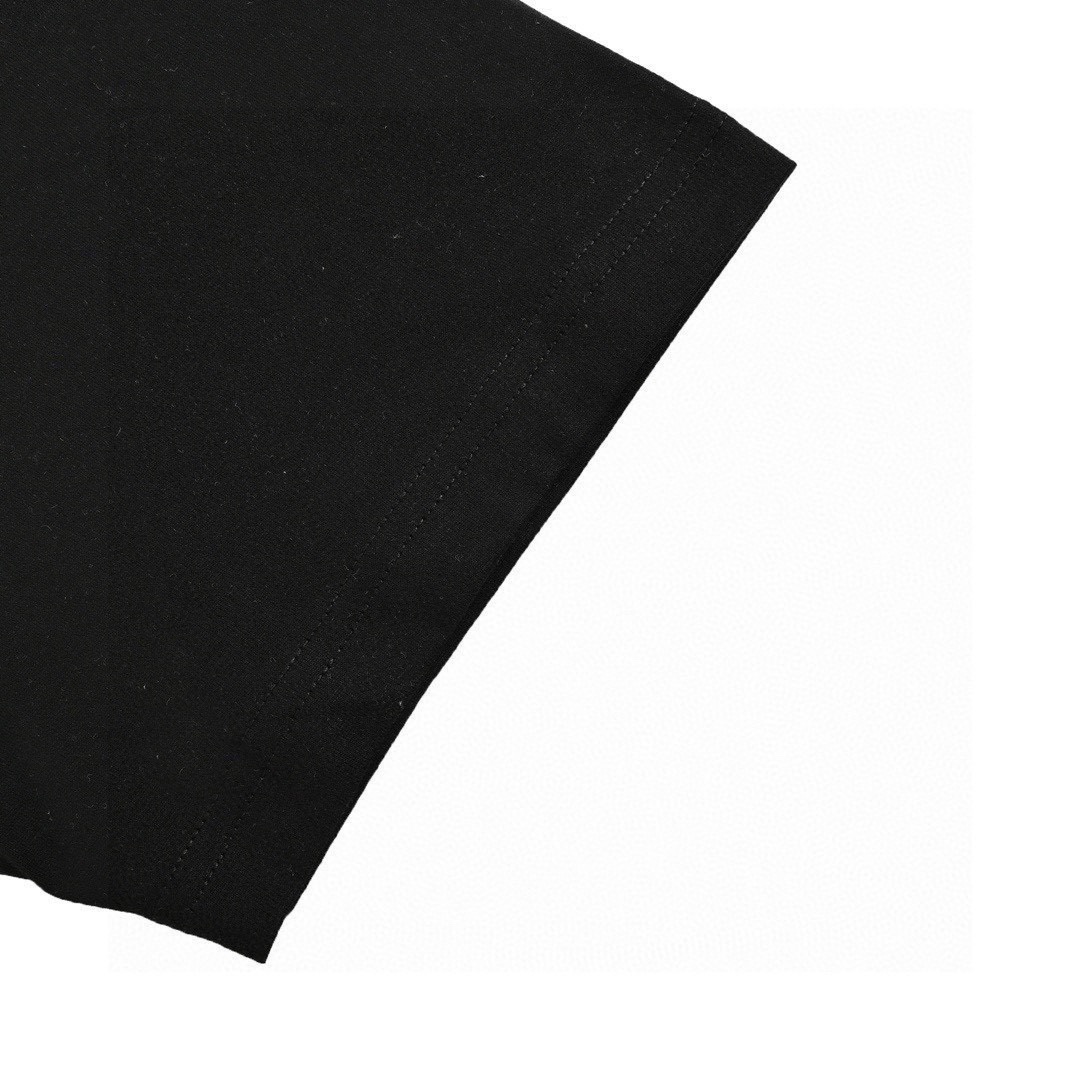 巴宝莉/Burberry 夏季新款 经典小TB刺绣圆领短袖T恤 黑色/白色