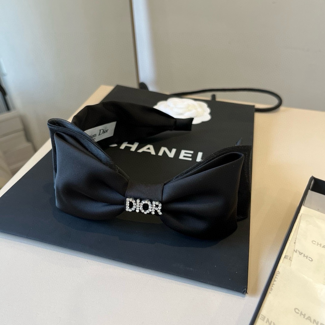 🆕

Dior迪奥新款发箍