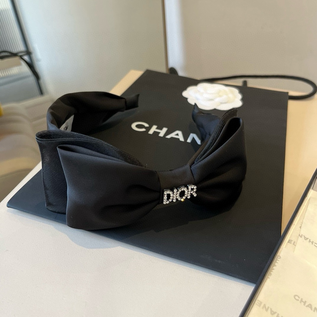 🆕

Dior迪奥新款发箍