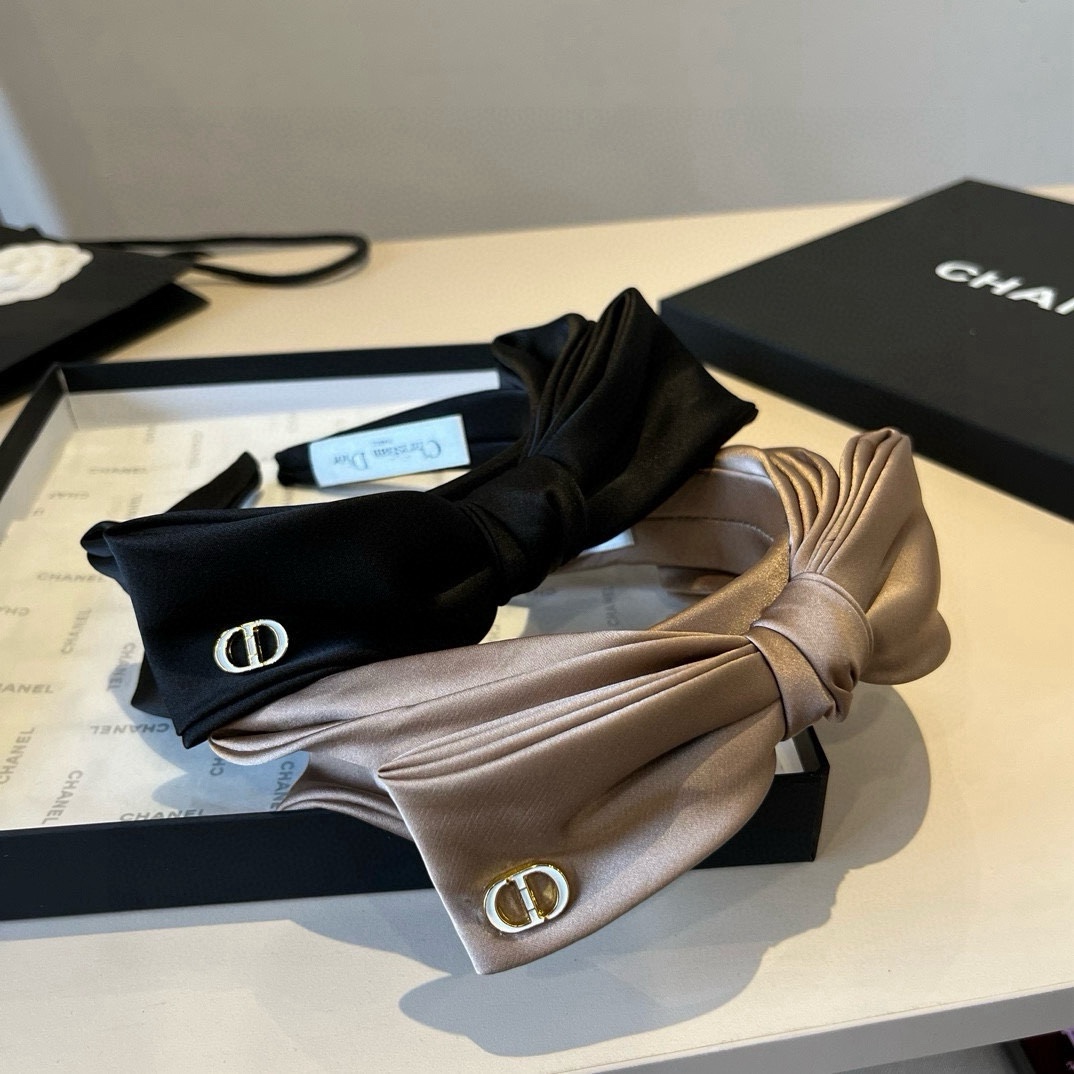 🆕

Dior迪奥新款发箍