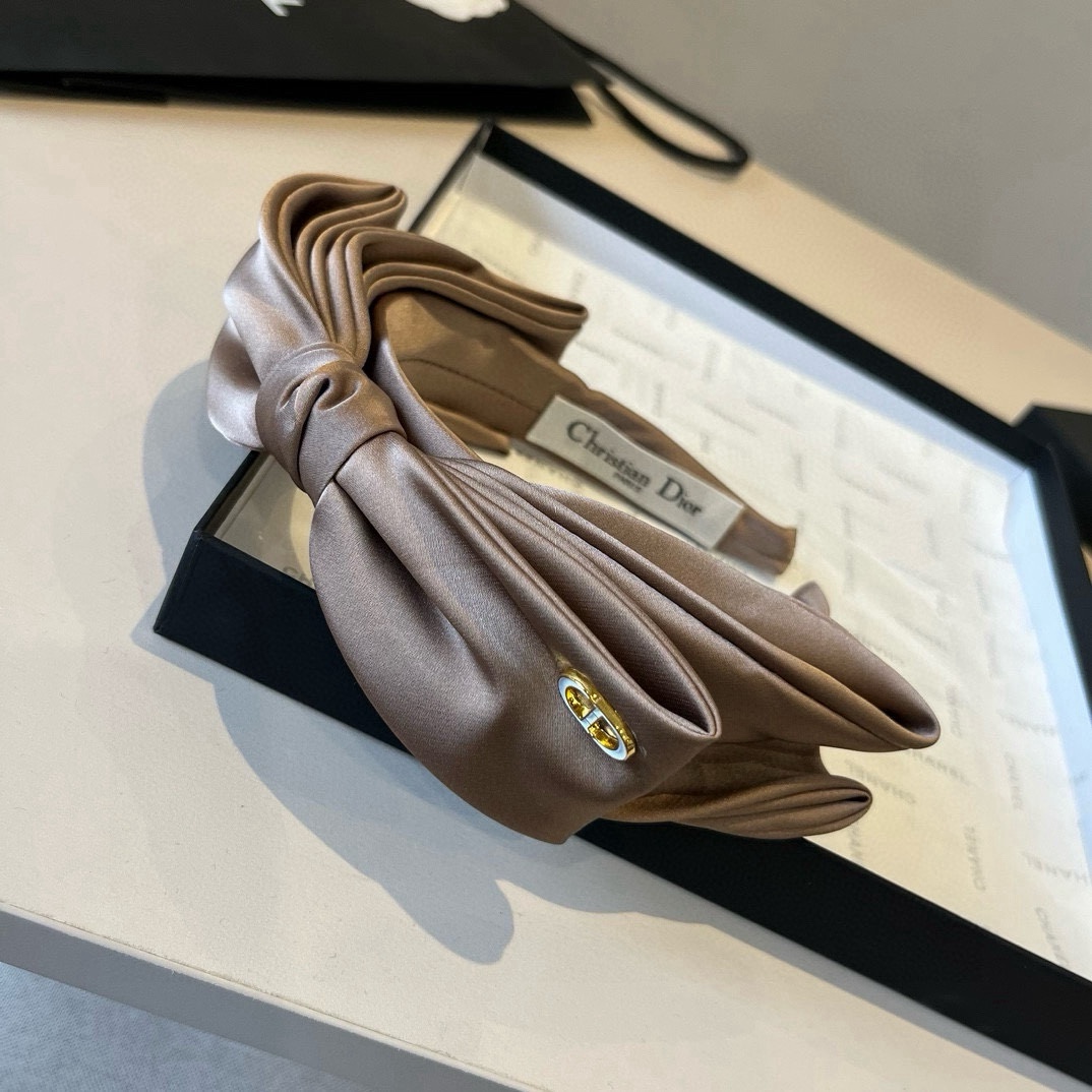 🆕

Dior迪奥新款发箍