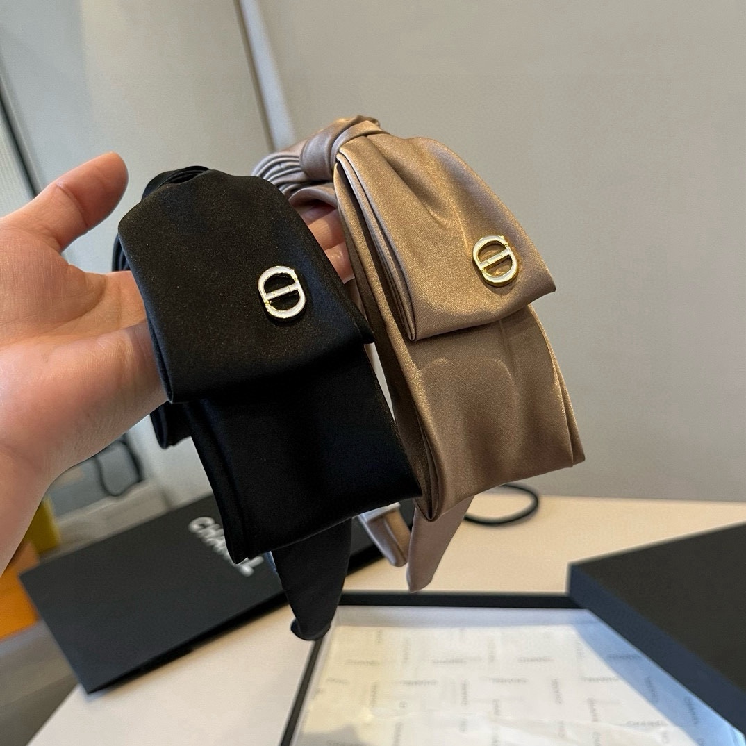 🆕

Dior迪奥新款发箍