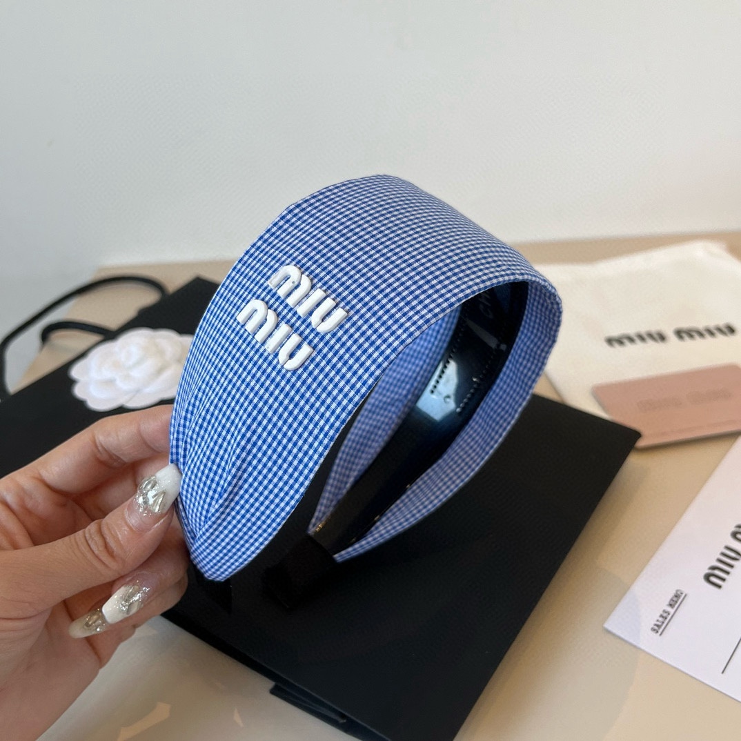 🆕

miumiu缪缪2025新款发箍、韩版发箍