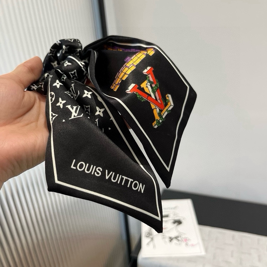 🆕

Lv发带，蝴蝶结新款发圈