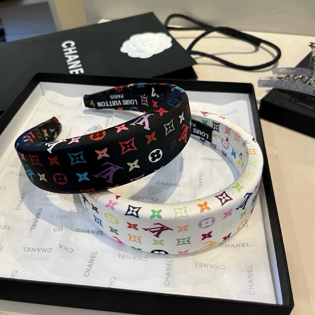🆕

Lv发带，蝴蝶结新款发圈
