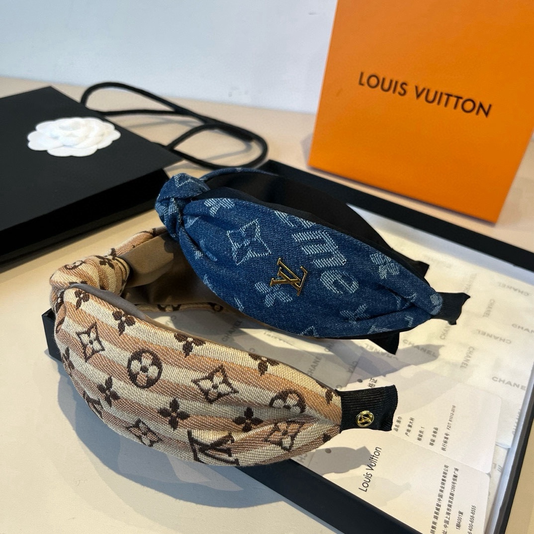 🆕

Lv路易威登老花牛仔发箍