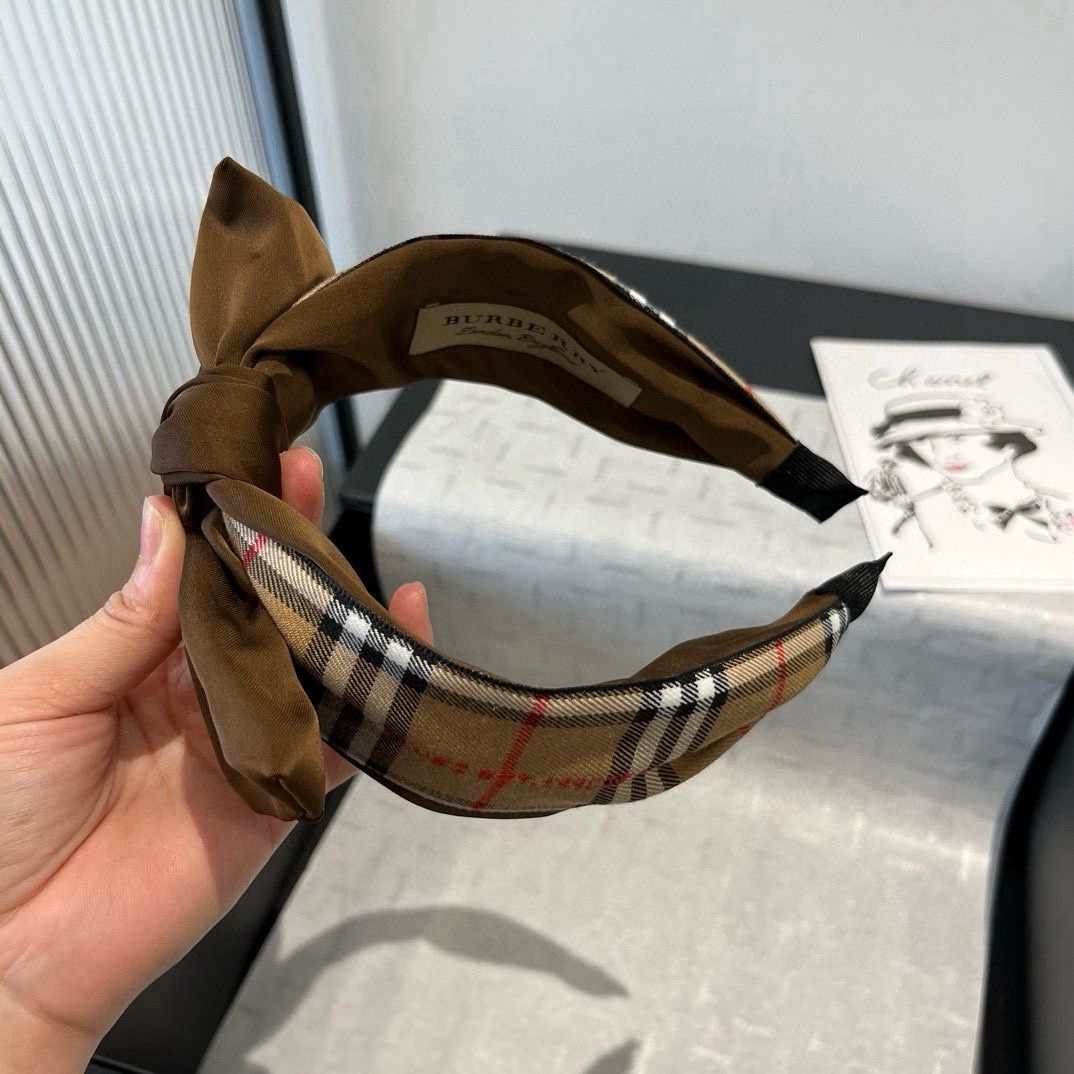 🆕

Burberry巴宝莉新款发箍