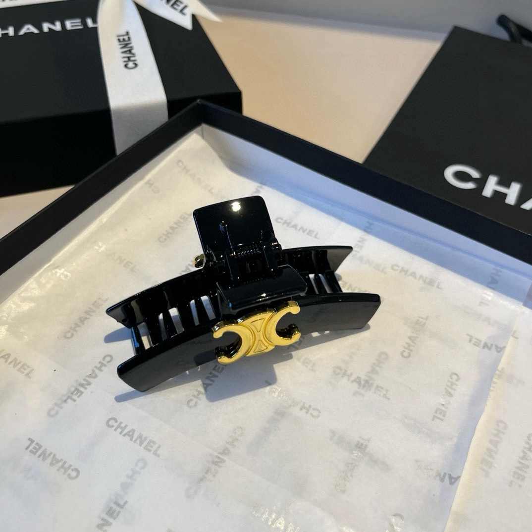 🆕


Celine赛琳发箍