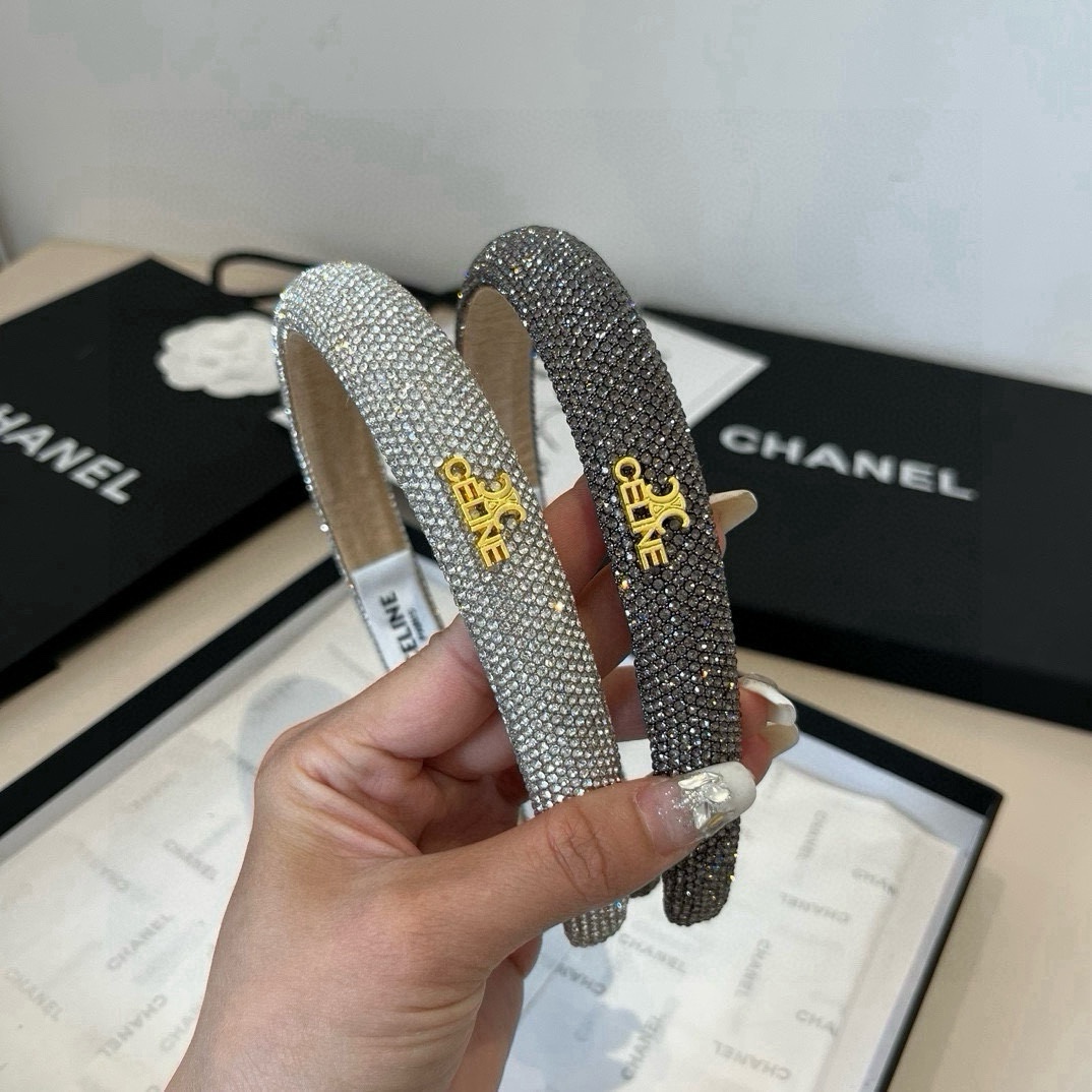 🆕

Celine赛琳新款发箍