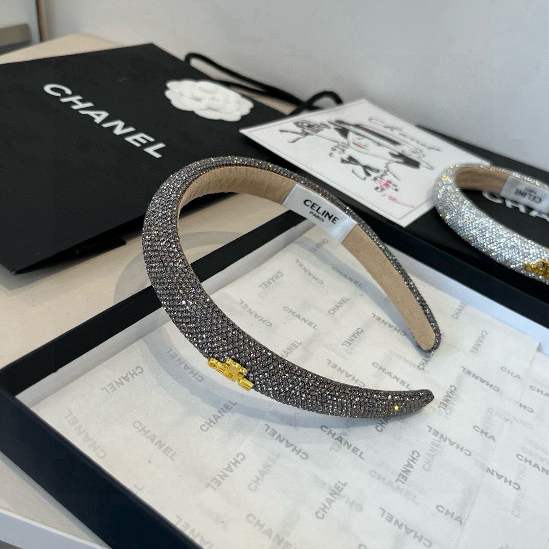 🆕

Celine赛琳新款发箍