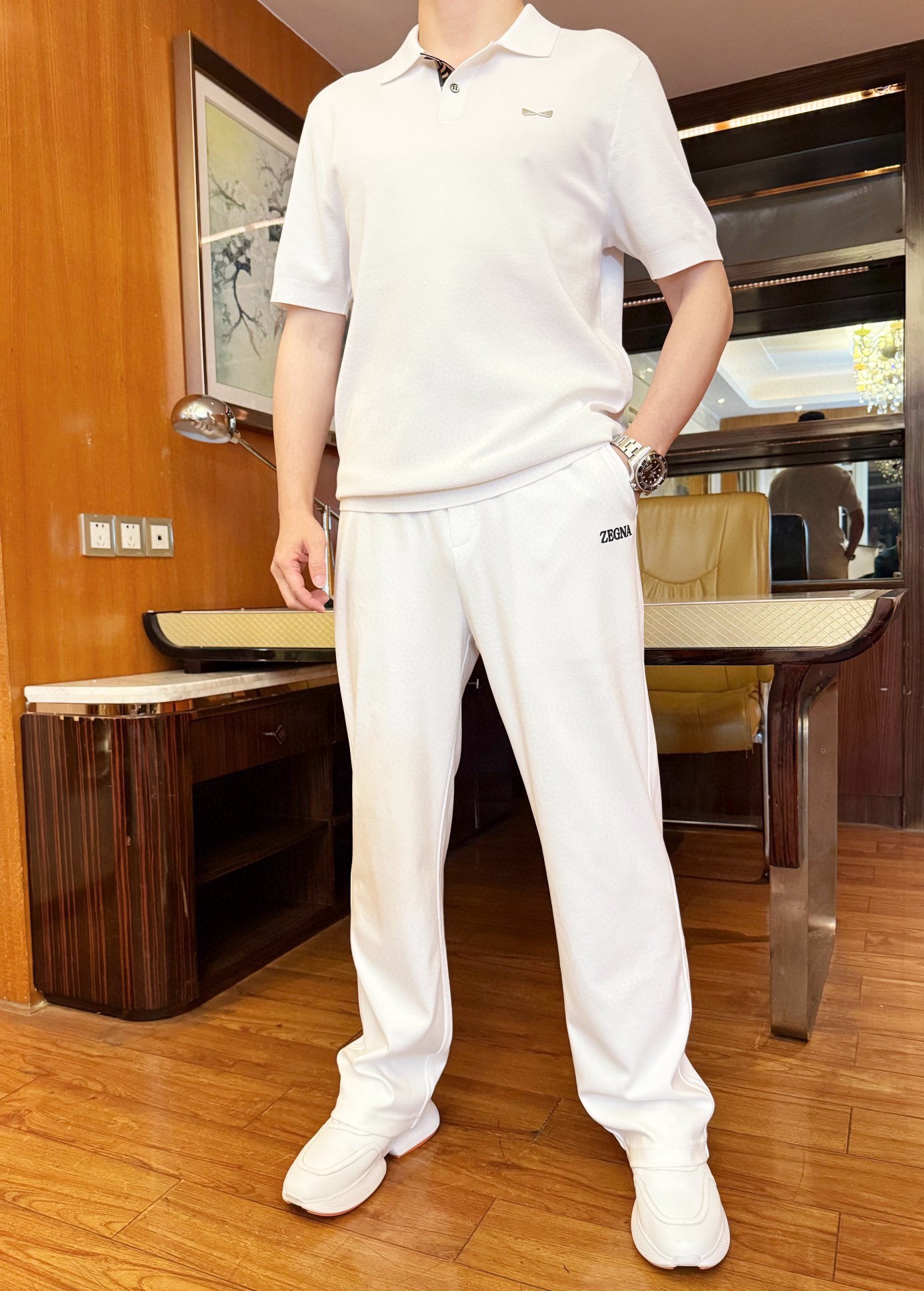 NO:472311,Jenia-2025 counter latest hot casual pants shipped, hot-selling items in European and American counters!  Selected imported Italian liquid ammonia cotton with a straight slim fit design, the latest brand logo and custom webbing at the front and back pockets show your taste. You are definitely worthy of it. Code M-XXXL (model 173/130 wears M, with Hong Kong Lane Crawford gift box packaging), zegna, alexander wang19860909杰尼亚-2025专柜最新爆款休闲裤出货 欧美专柜热销单品！精选意大利进口液氨棉搭配直筒修身设计,前袋下和后袋处的最新品牌标志及定制织带彰显品味 您绝对值得拥有.码数M-XXXL（模特173/130穿M,配香港连卡佛礼盒包装）,,zegna,alexander wang,Men's clothing