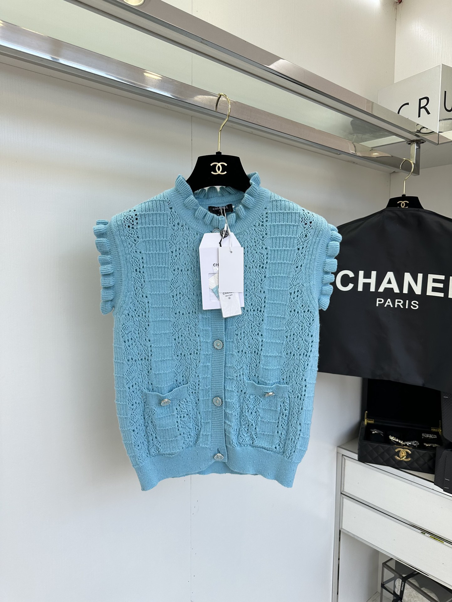 Elegant Knit Sweater with Ruffle Trim - Soft Wool Blend, Perfect for Any Occasion 9 i1753379130 2056 8