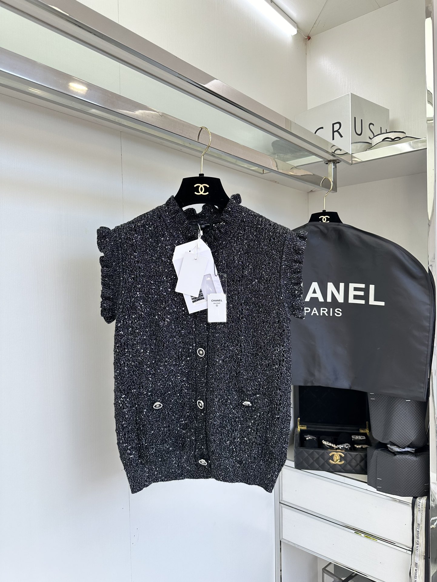 Elegant Knit Sweater with Ruffle Trim - Soft Wool Blend, Perfect for Any Occasion 5 i1753379130 3105 4