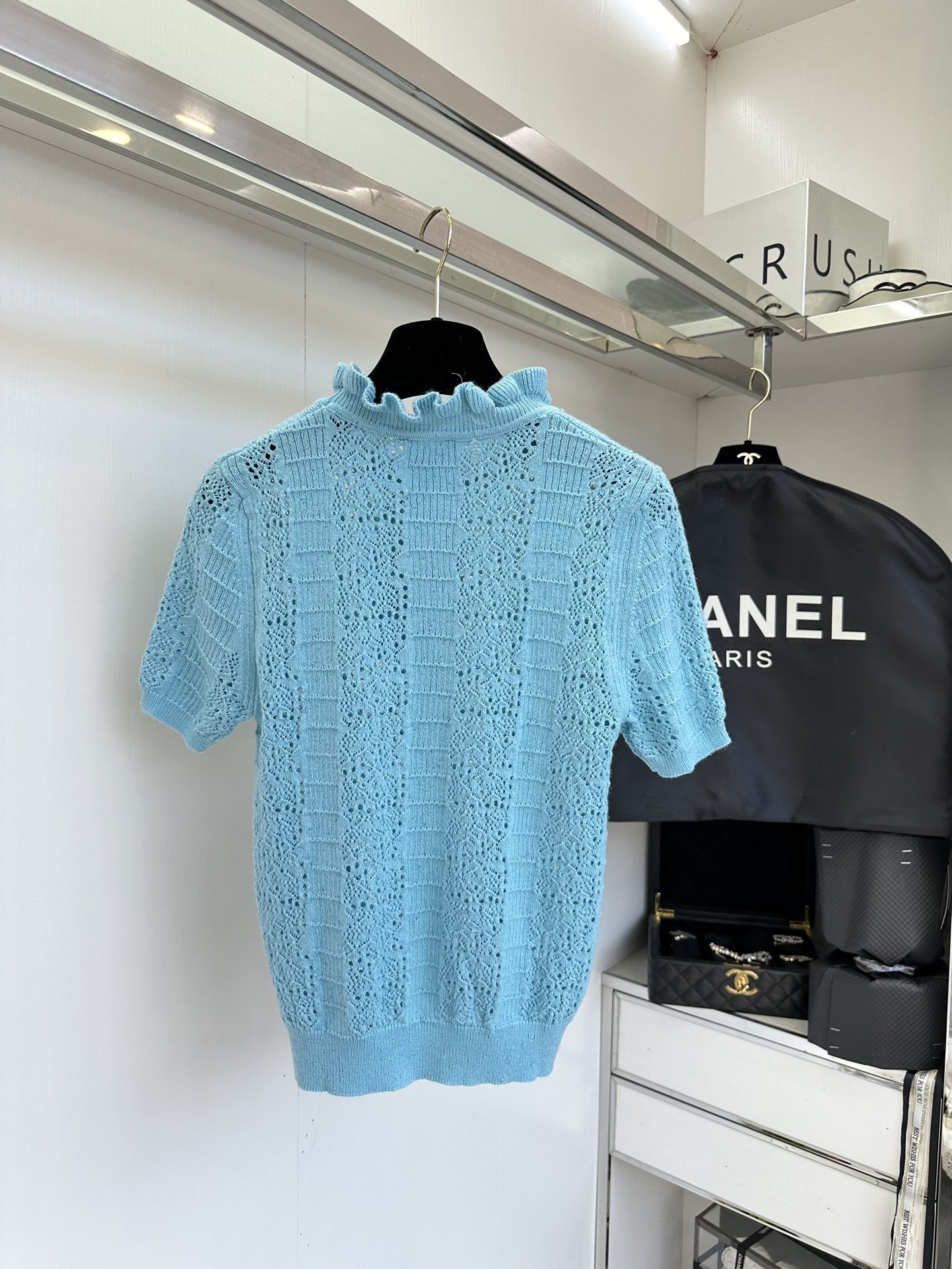 Elegant Women's High-Neck Knit Top with Ruffle Detail - Versatile & Chic 8 i1753379405 9583 6