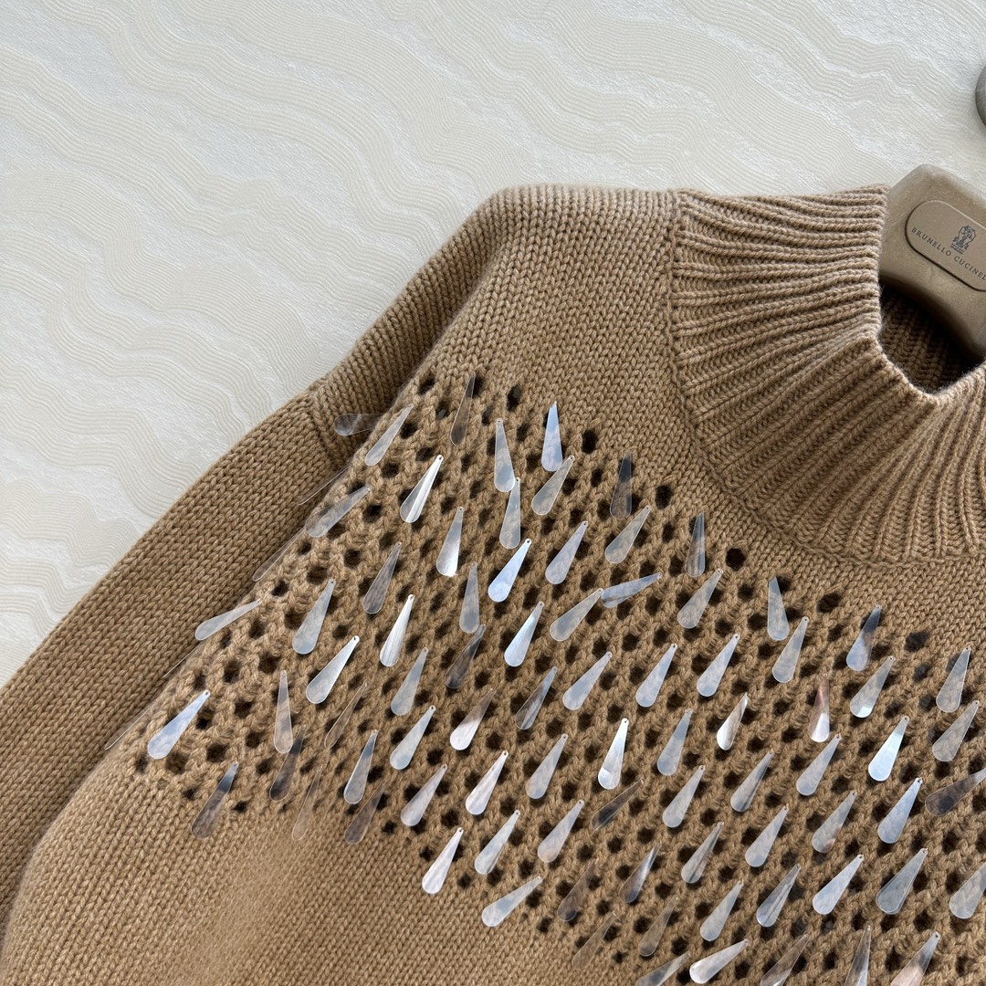 独家首发🍒高端原单品质！行走的高定 BC高智感穿搭！超重工的纯手工水滴珠片羊绒毛衣。进口羊绒纱线定位编织