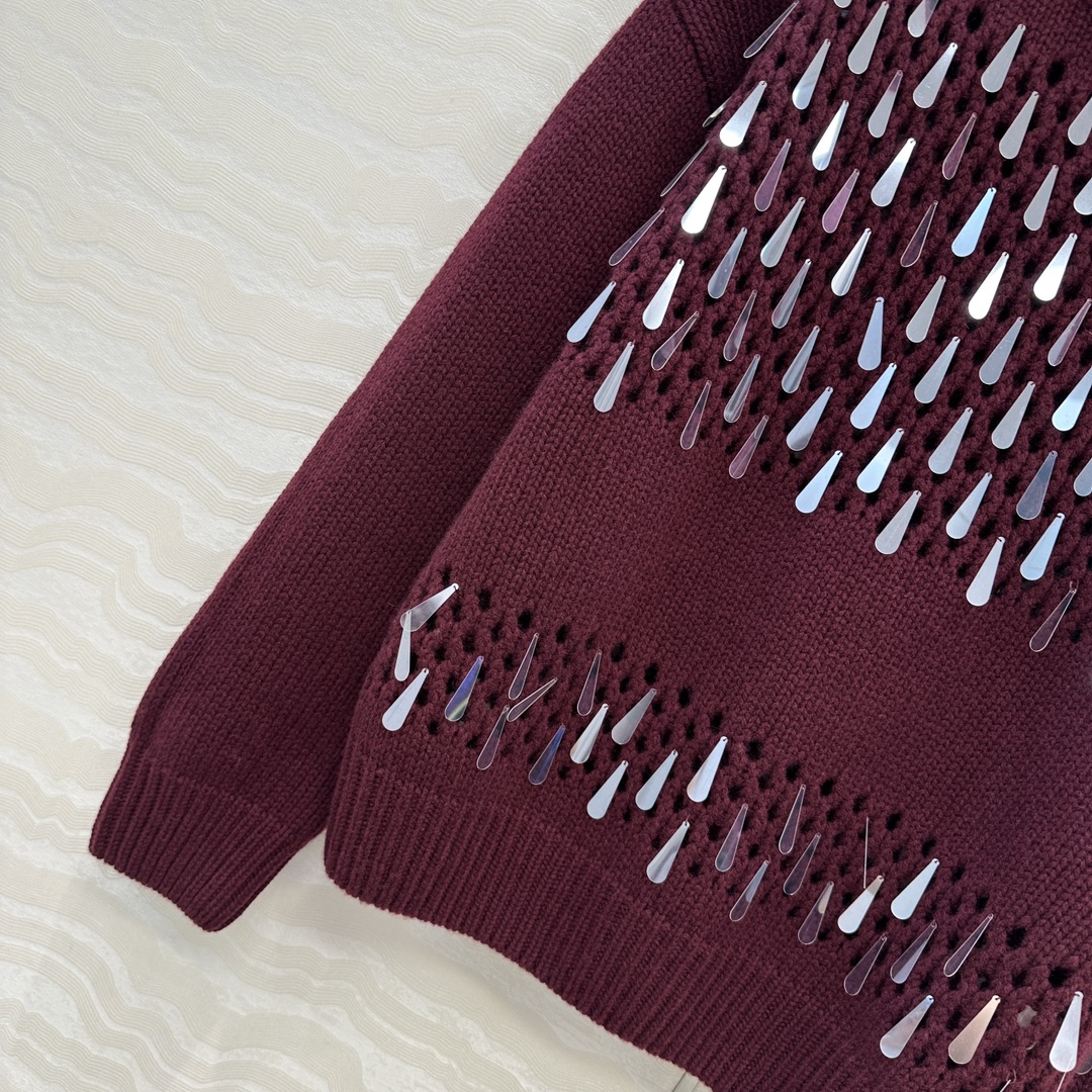 独家首发🍒高端原单品质！行走的高定 BC高智感穿搭！超重工的纯手工水滴珠片羊绒毛衣。进口羊绒纱线定位编织