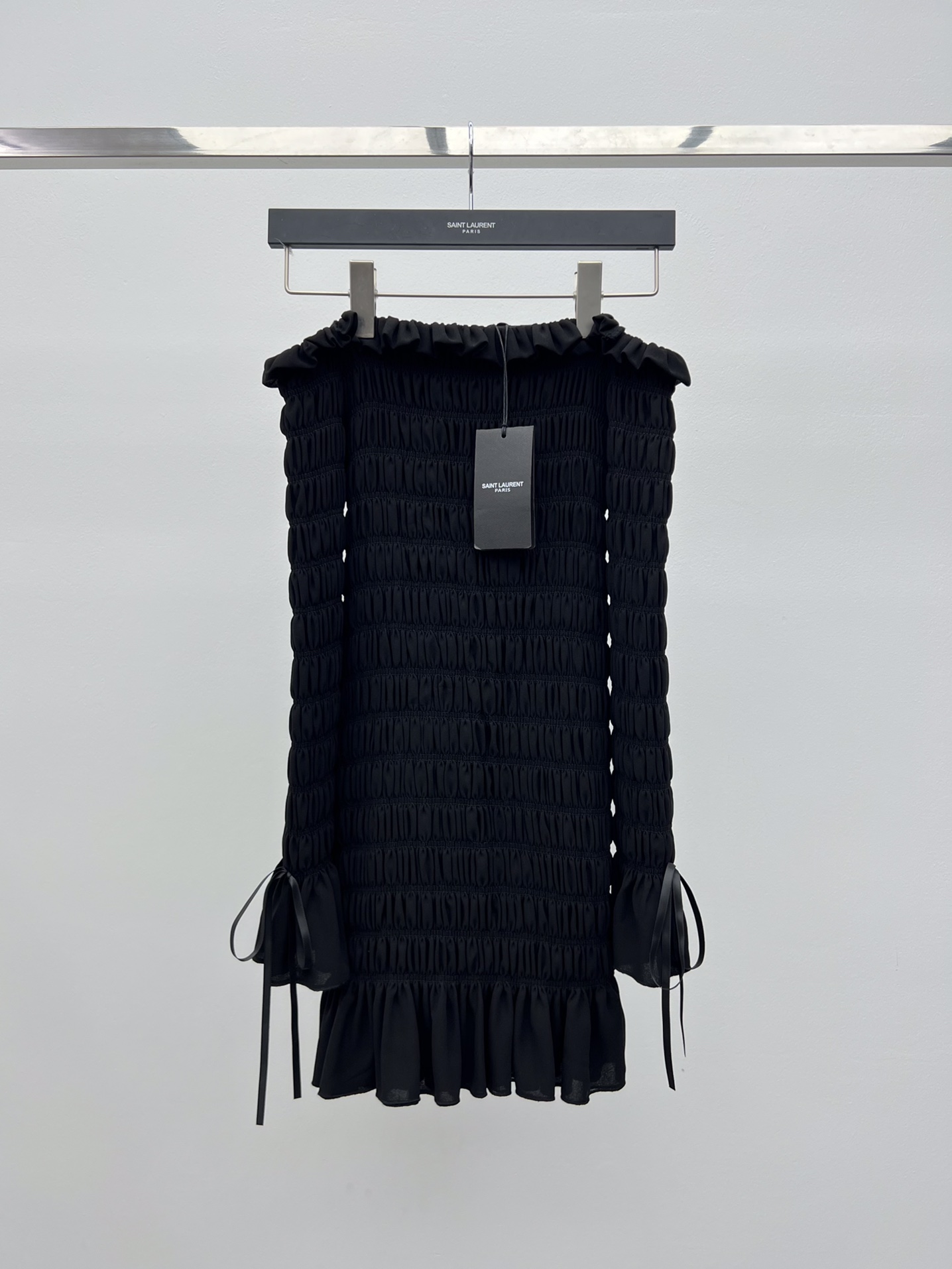 Fashion Highlights: Single-Rate Female Suit, Silk Mix Double Fabric, Sweetheart Wood Shoulder Dress