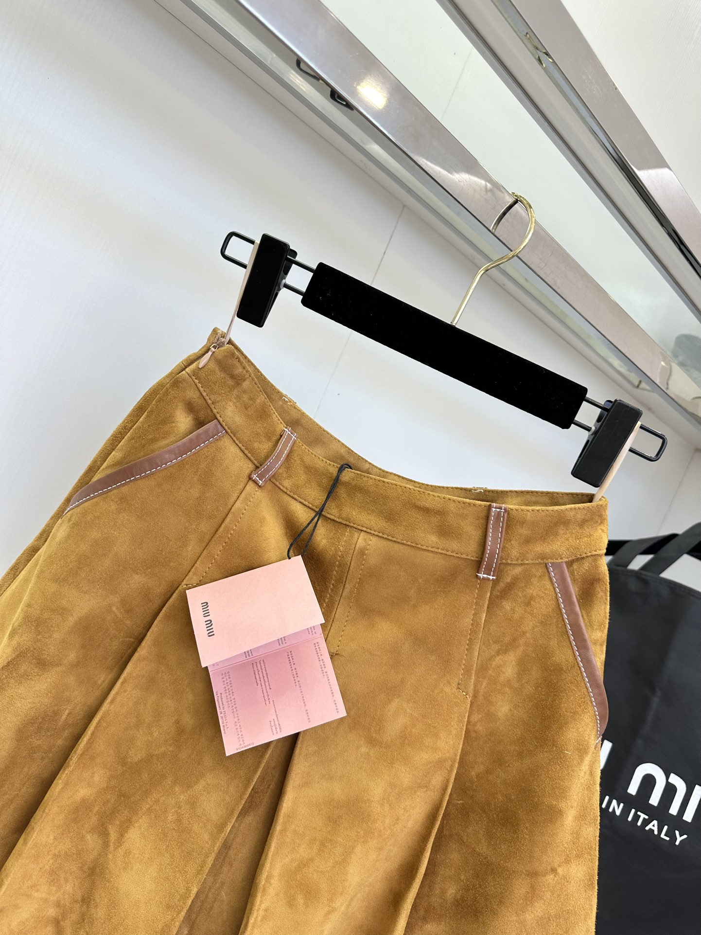 Miu Miu Suede Pleated Lambskin Skirt - Warm Brown, Knee Length, 2024 Collection 6 i1753431822 1626 4