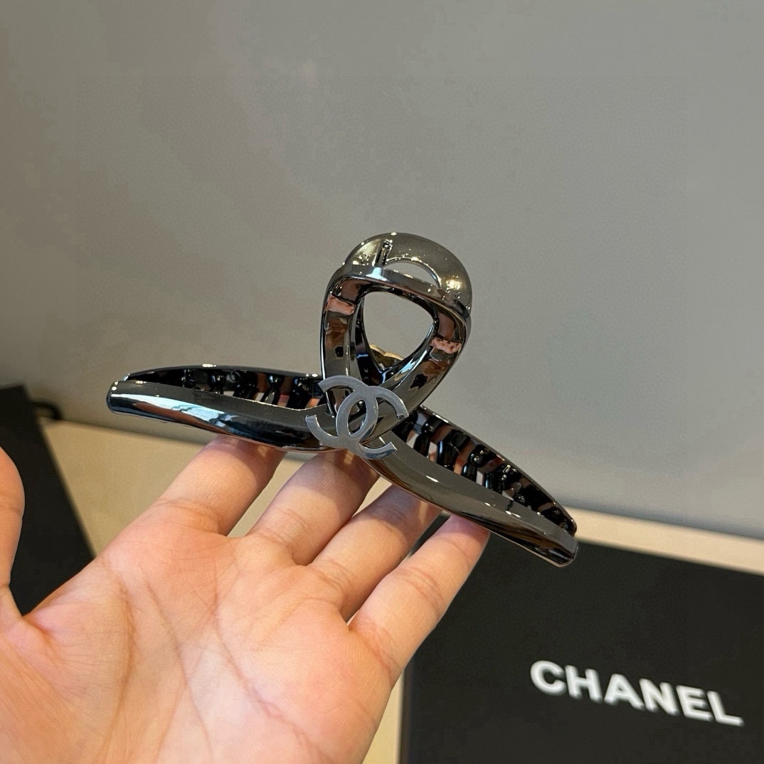 🆕

Chanel香奈儿发圈