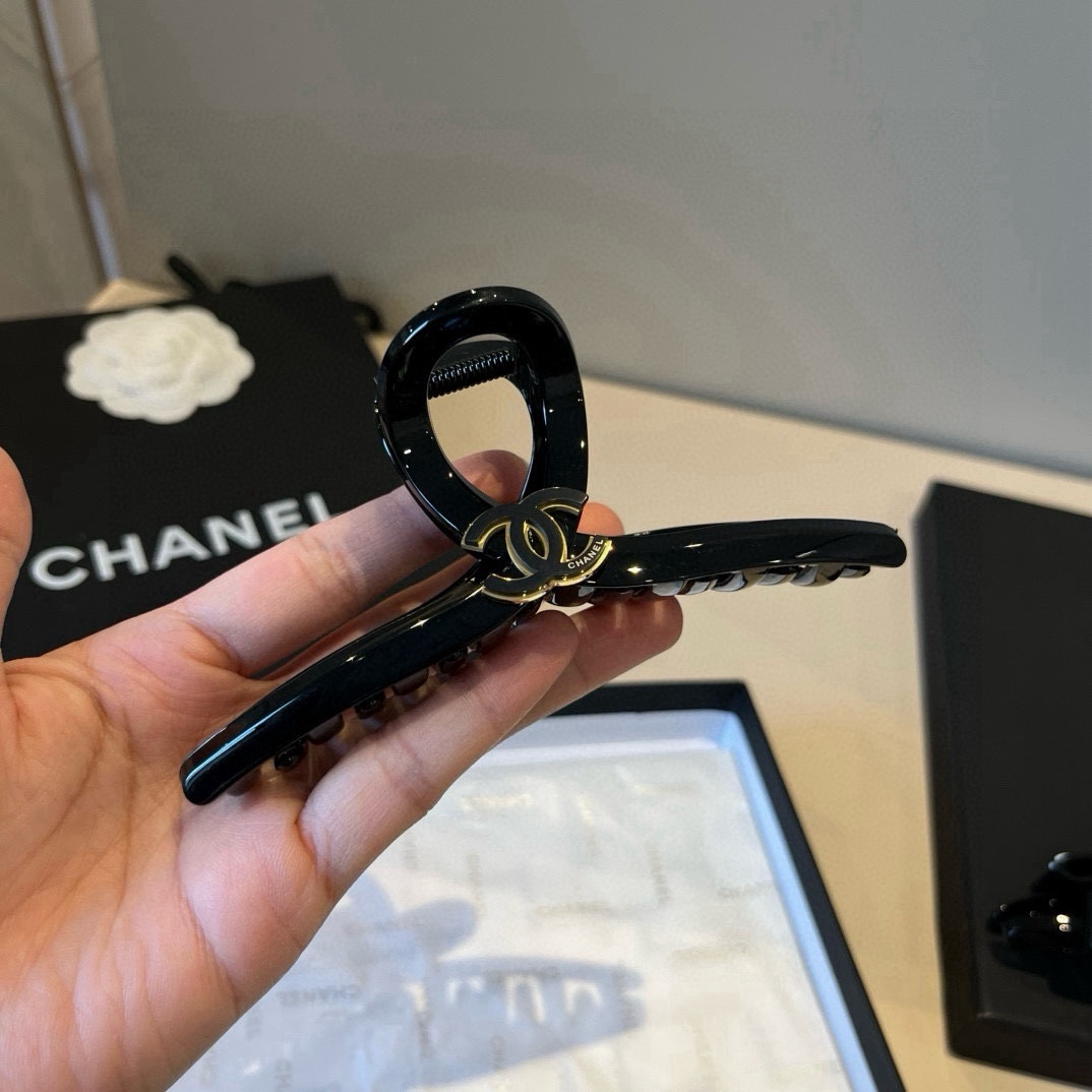 🆕

Chanel香奈儿发夹