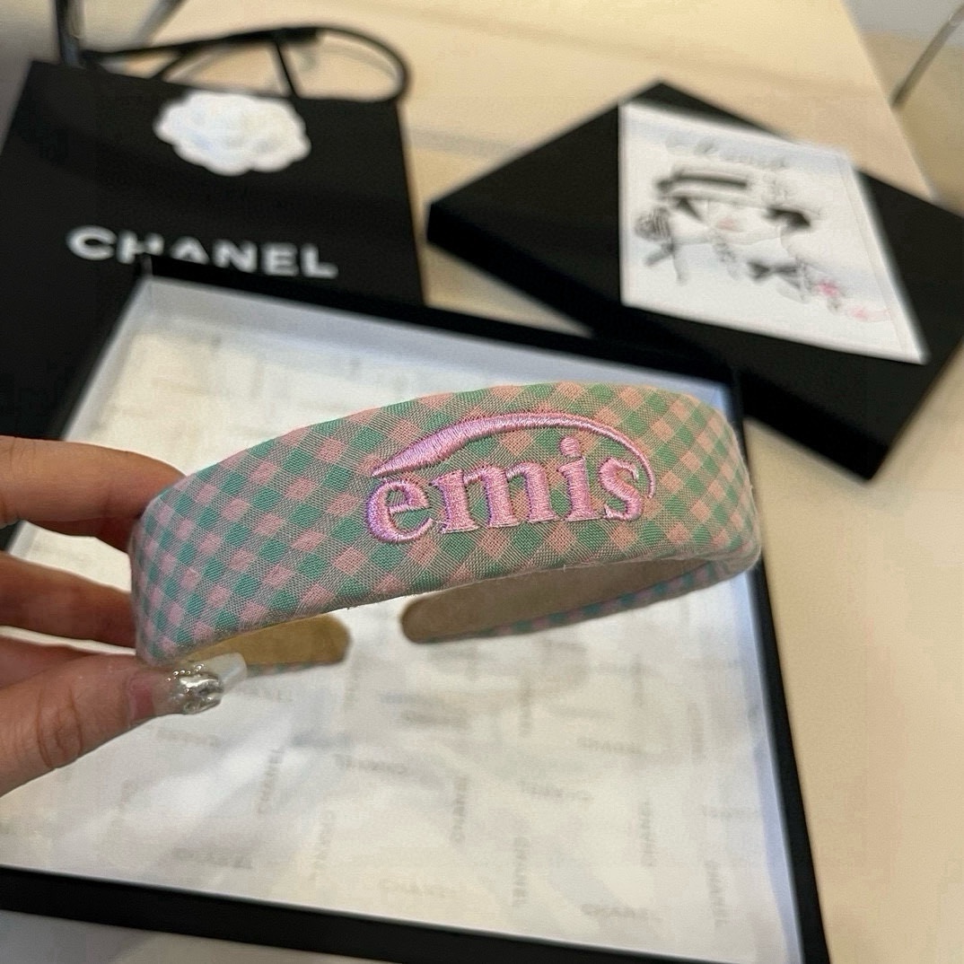 🆕

emis潮牌新款发箍