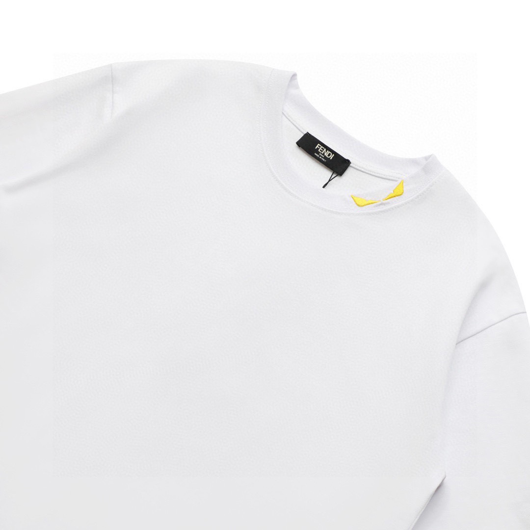 芬迪/Fendi 夏季新款 领口恶魔眼睛刺绣休闲圆领短袖T恤 黑色/白色