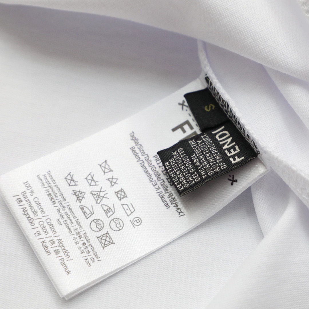 芬迪/Fendi 夏季新款 领口恶魔眼睛刺绣休闲圆领短袖T恤 黑色/白色