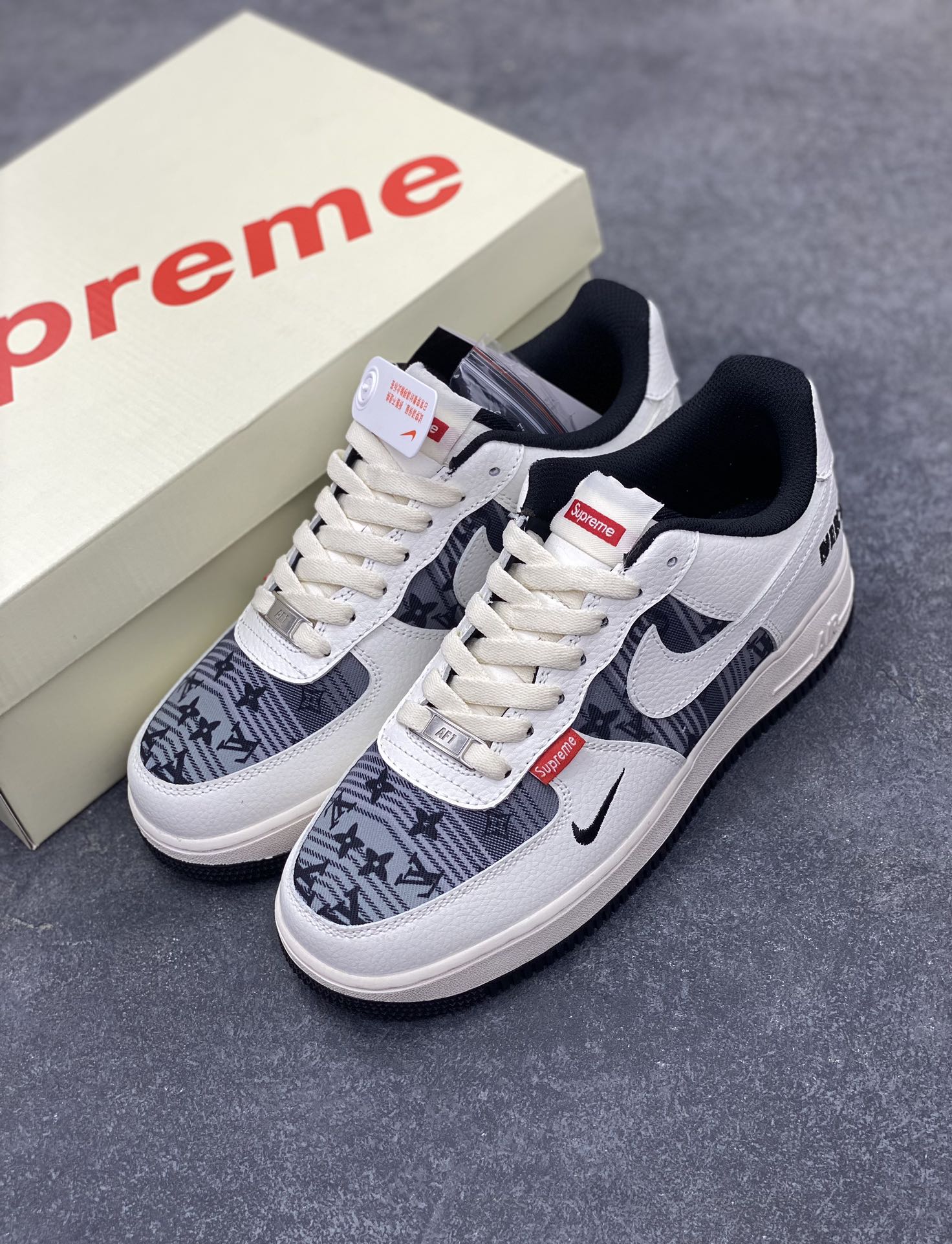 图片[8]-Nike Air Force 1 Low 空军一号低帮百搭休闲运动板鞋。柔软、弹性十足的缓震性能和出色的中底设计，横跨复古与现代的外型结合，造就出风靡全球三十多年的Force 1，直到今天还深受青睐。 货号：AM1588-016 尺码：36 36.5 37.5 38 38.5 39 40 40.5 41 42 42.5 43 44 44.5 45-选品中心