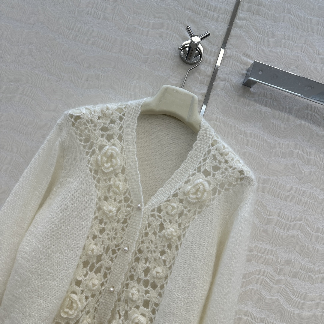 独家首发❤️高端原单品质，ER重工奢华立体手工钩花天然珍珠扣外套！纯手工钩花工艺！完美配色优雅大气奢华又