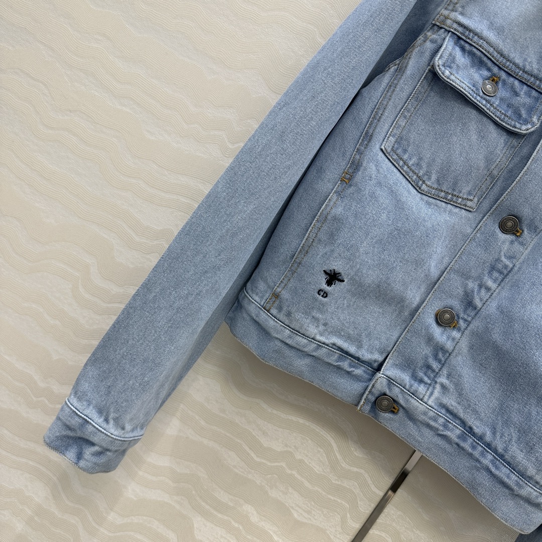 独家首发❤️高端原单品质🤞MissD新品老花洗水牛仔夹克外套。原版定制复古怀旧洗水工艺高级又时髦！衣橱必