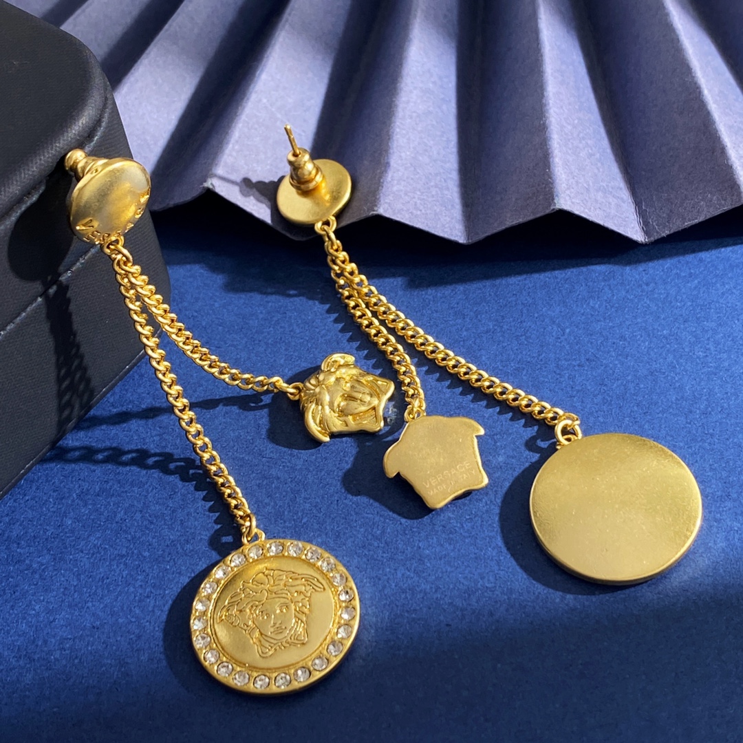 VS94 p285 Versace, a long chain of beauties with a drilled round, long ear nails - 图片 2