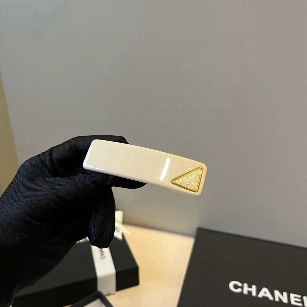 NO:369387,(Single) Prada Hairpins, Hairpins, Prada, Hairpins19860909（单个） 普拉达发夹发夹,发夹,prada,hairpins,accessory