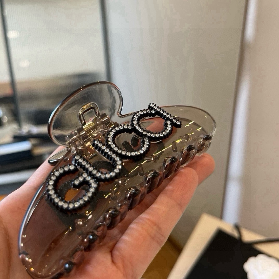 🆕

Gucci古奇新款抓夹